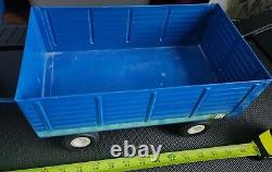 1/12 Ertl Farm Toy Ford 8600 tractor & Big Blue Wagon Set (Very Little Use)