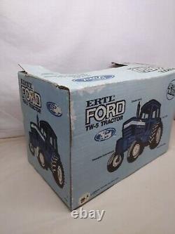 1/12 Ertl Farm Toy Ford TW5 Tractor