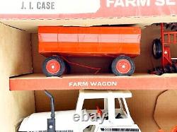1/16 Case 2390 Farm Set with Deluxe Barn-Tractor, Plow, Wagon, Disc