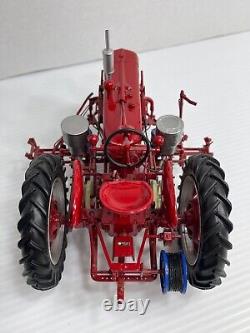 1/16 ERTL Farmall H Tractor with Mounted Planter Precision Key Series #5