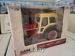 1/16 Ertl Case International Farmall 1066 Dealer Edition Toy Tractor