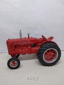 1/16 Farm Toy McCormick Deering Standard W-6 Tractor Pioneer Collectables