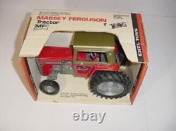 1/16 Vintage Massey Ferguson 590 Tractor (1977) by ERTL WithBox