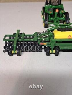 1/64th Scale John Deere 9470rx Tractor with 1990 CCS Air Seeder Die-cast Ertl