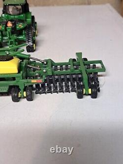 1/64th Scale John Deere 9470rx Tractor with 1990 CCS Air Seeder Die-cast Ertl