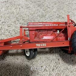 1952 Vintage Tru Scale Tractor Farm Equipment Diecast With Loader Red Nice Shape