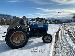 1964 Ford 2000 SERIES USED COMPACT TRACTOR- gas- agriculture- farming equipment