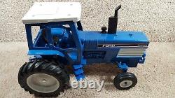 1989 First Edition Scale Models 1/16 Scale Diecast Ford TW-25 Farm Tractor