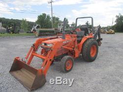 1990 Kubota L2250 4x4 Compact Tractor with Loader & Backhoe