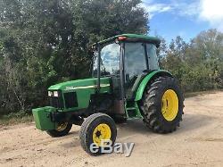 2004 JOHN DEERE 5520 Enclosed Cab Tractor with AC Heat Stereo
