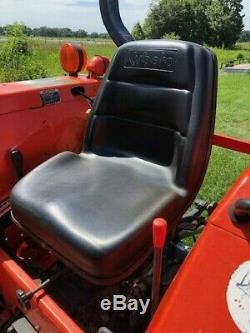 2004 Kubota L4300 DT 4x4 Farm tractor with 1200 hrs R1 tires 45 HP Very clean