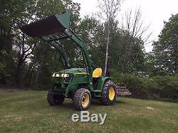 2009 John Deere 3320 Mfwd Compact Tractor With Loader/72 Finish Mower