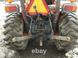 2009 KUBOTA L3400 TRACTOR With LOADER, 636 HRS, 4X4, 3 PT, 540 PTO, 34 HP DIESEL