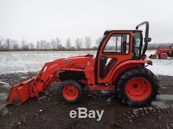 2009 Kubota L4240 Tractor, Curtis Cab withHeat, 4WD, LA854 Loader, Hydro, 935 Hrs
