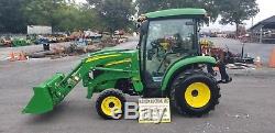 2011 John Deere 3520 Compact Tractor WithLoader And Deluxe Cab Only 150 hrs