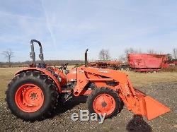 2013 Kubota M7060 Tractor with LA1154 Loader, 4WD, Hydraulic Shuttle, 496 hours