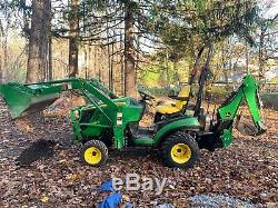 2014 John Deere 1025R Sub-Compact Tractor Loader Backhoe and 54 Cutting Deck