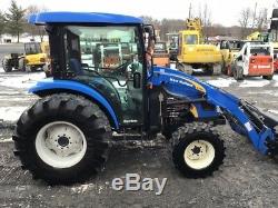 2014 New Holland Boomer 55 4x4 Compact Tractor with Cab & Loader
