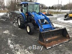 2014 New Holland Boomer 55 4x4 Compact Tractor with Cab & Loader