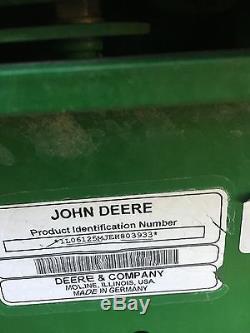 2015 John Deere 6125M 4WD Tractors