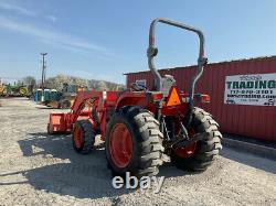 2015 Kubota L4740HST 4x4 Hydro Compact Tractor with Loader Super Clean Only 400Hrs