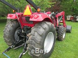 2015 Mahindra 2555 HST Tractor Loader