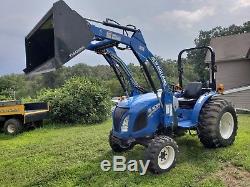 2015 New Holland Workmaster 33 Tractor 4x4 Loader