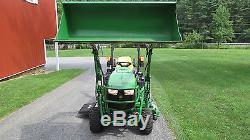 2016 JOHN DEERE 1025R 4X4 COMPACT UTILITY TRACTOR With LOADER & BELLY MOWER 42 HRS