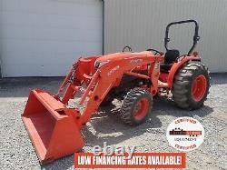2017 KUBOTA L4701 TRACTOR With LOADER, 4X4, HYDRO, 343HRS, 3RD VALVE, 47HP DIESEL
