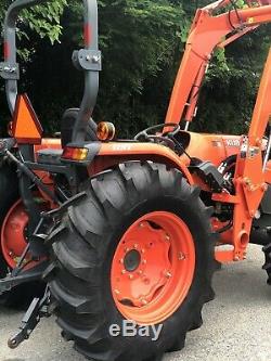 2017 Kubota MX5200 Tractor, LA1065 Loader, 4WD, 52HP Diesel, Ag tires, 195 Hours