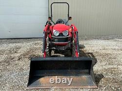 2018 MASSEY FERGUSON 1726 TRACTOR With LOADER, 2 POST ROPS, 4X4, 540 PTO, 97 HOURS