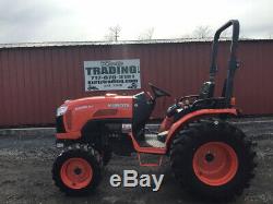 2019 Kubota B3350SU 4x4 Hydro Compact Tractor with Loader Valve Only 8 Hours