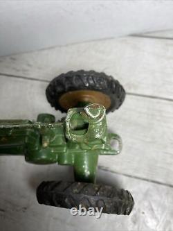 Arcade Cast Iron Model A John Deere Tractor 1/16th Scale Pre-Owned Aluminum