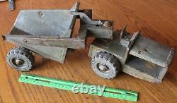 Boomaroo Pressed Steel farm machine tractor articulating Vintage toy Australia