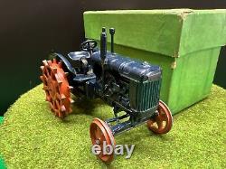 Britains 127F Fordson Major Tractor With Spudded Wheels. Excellent In Good Box