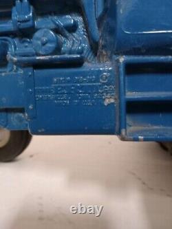 ERTL Ford TW-15 Tractor 112 Rubber Tires Dually Blue USA (For PARTS or REPAIR)