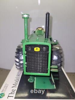 ERTL John Deere Tractor Precision Classics #22 Model # 8020. Size 116