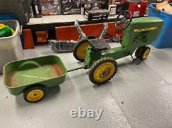 ERTL John Deere pedal Car tractor Trailer Alum Vtg Toy Ride On Kids Farm Equipme