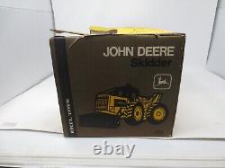 Ertl 1/16 Scale Diecast John Deere Log Skidder Farm Toy Tractor