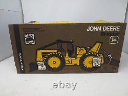 Ertl 1/16 Scale Diecast John Deere Log Skidder Farm Toy Tractor