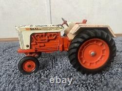 Ertl Case 1030 Comfort King 1/16 Diecast Farm Tractor Replica Collectible