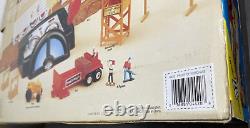Ertl Farm Country 1996 Electronic Tractor Pull Set #4420 Complete with Box