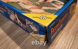 Ertl Farm Country 46-Piece Animal Shed Set OPEN BOX NEVER USED SEE PICS