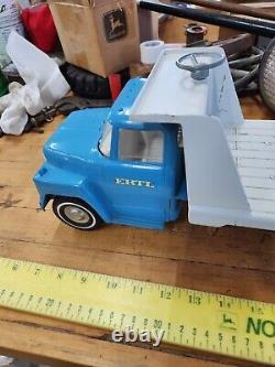Ertl International Tilt Bed Truck vintage 1/16 farm toy tractor implement