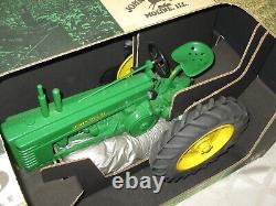 Ertl- John Deere 1939 Farm Tractor Model B-new In Box-1/8th Scale Toy