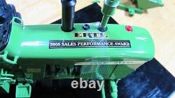 Ertl John Deere 3020 Tractor With Loader 2005 Sales Preformance Award 1/16 READ AD