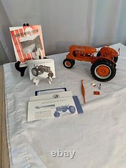 Farm Toys/Tractors/1/12 Allis-Chalmers WC Narrow Front Tractor/Franklin Mint