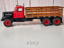 Franklin Mint 1939 Peterbilt Stake Bed Farm Delivery Truck 132 Scale Diecast