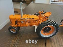 Franklin Mint Halloween Farm Tractor With Wagon Harvest Hollow Farms Farmall H