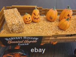 Franklin Mint Halloween Farm Tractor With Wagon Harvest Hollow Farms Farmall H